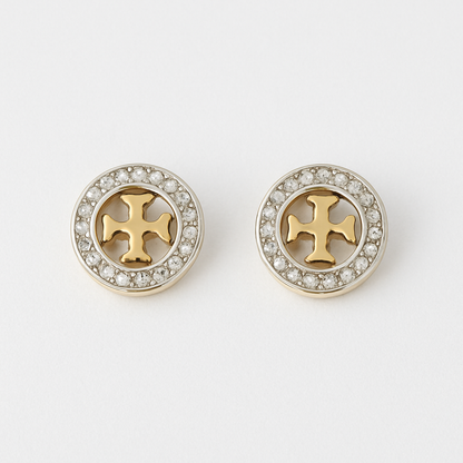 Golden Clover Pendant & Stud Earrings Set – Stylish Artificial Jewelry