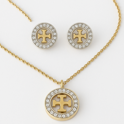Golden Clover Pendant & Stud Earrings Set – Stylish Artificial Jewelry